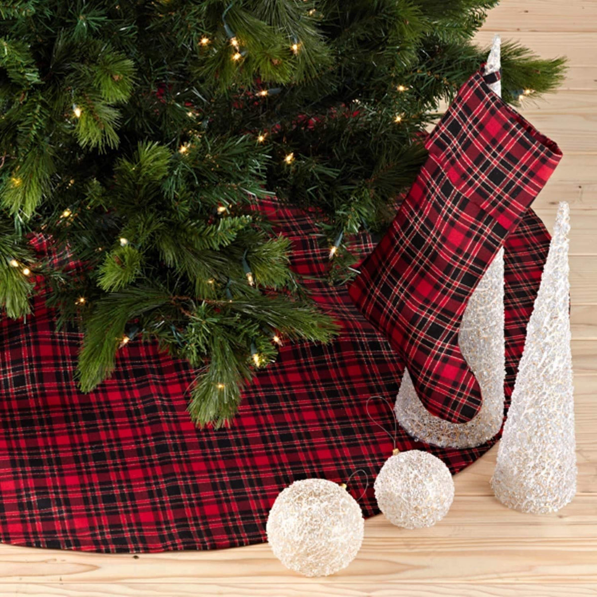 Fennco Styles Classic Tartan Plaid Tree Skirt 56 x 56 Inch Round - Red and Black Christmas Tree Skirt for Holiday Decorations, Special Events and Home Décor