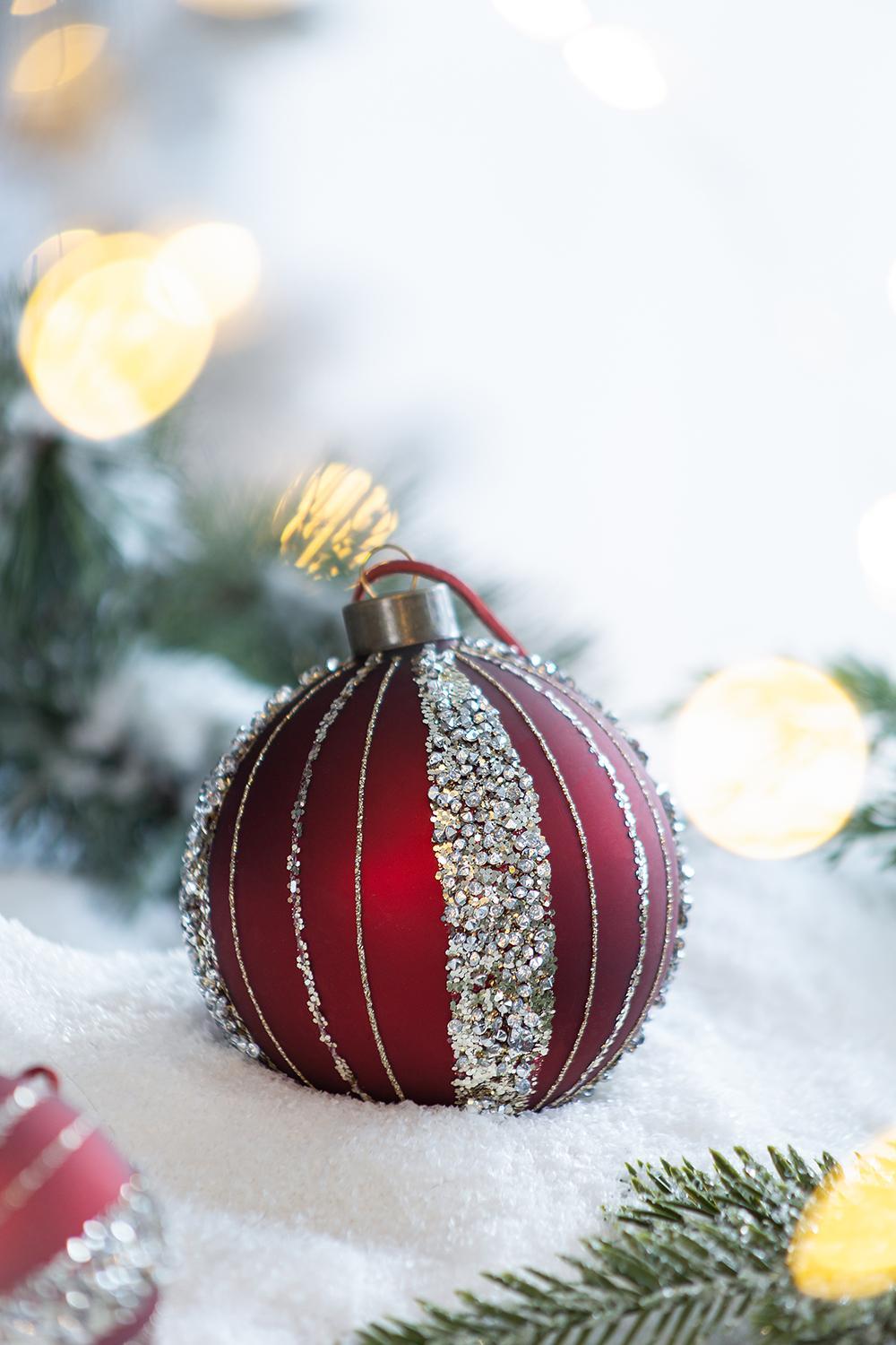 Glass Christmas Ball Ornaments with Hanging Loop – Red or Gold