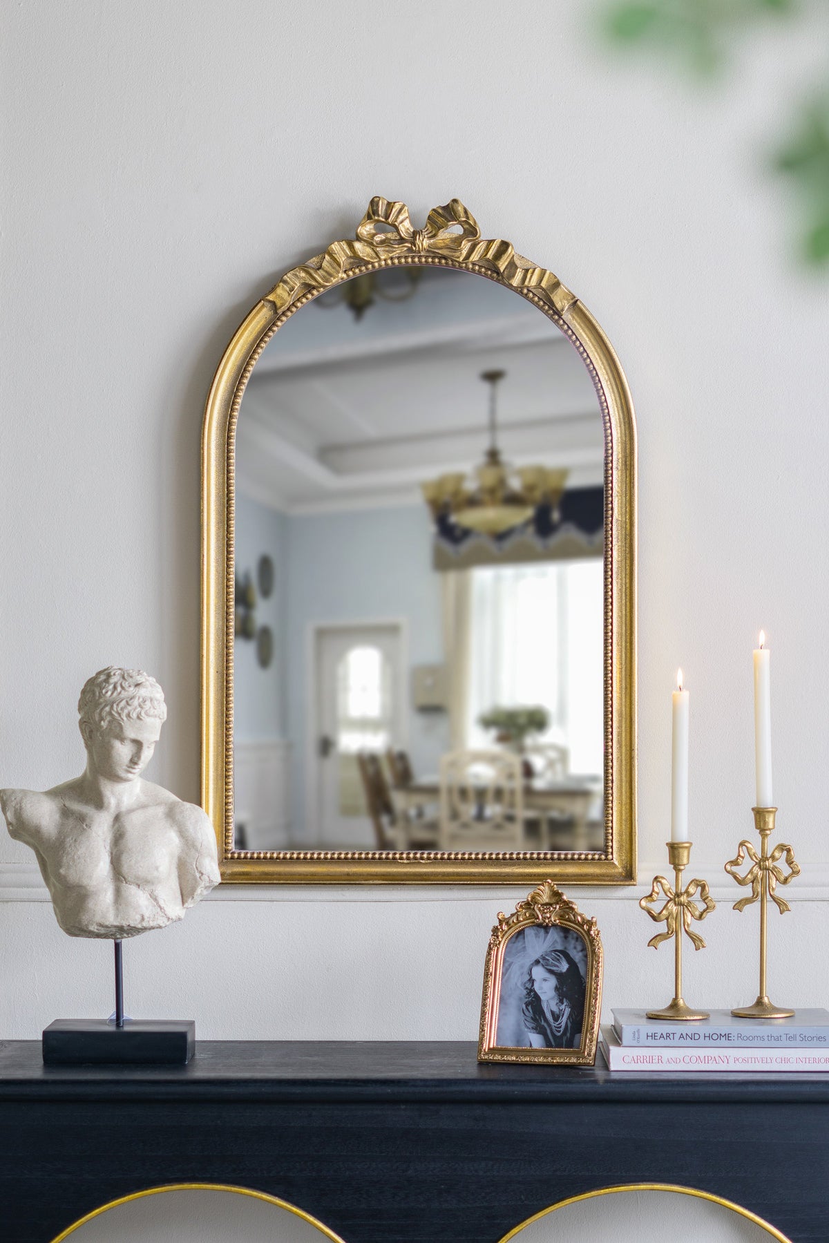 Vintage Gold Candle Holders Set of 2 with Elegant Bow Accent - Gold